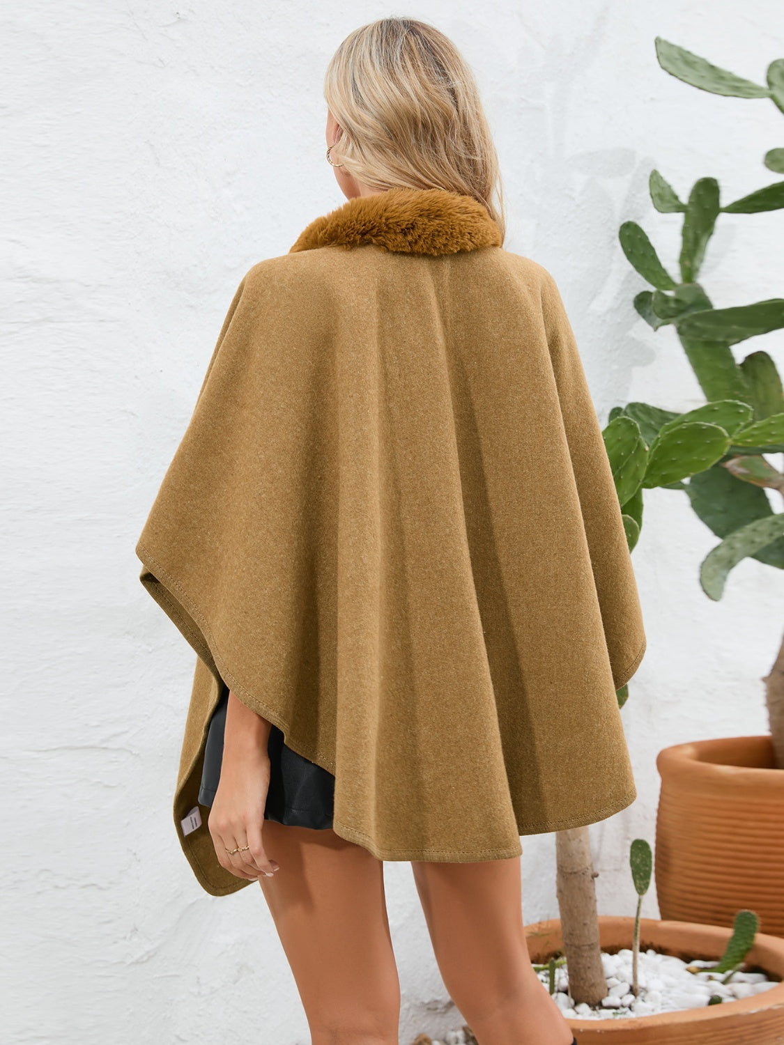 LIZAKOSHT  -  Trim Open Front Poncho