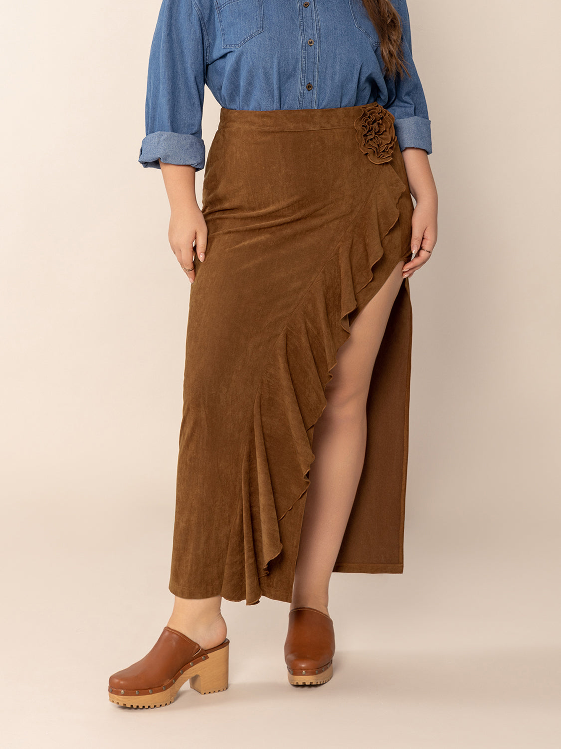 LIZAKOSHT  -  Plus Size Ruffled Slit High Rise Skirt