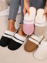 LIZAKOSHT  -  Contrast Faux Fur Round Toe Slippers