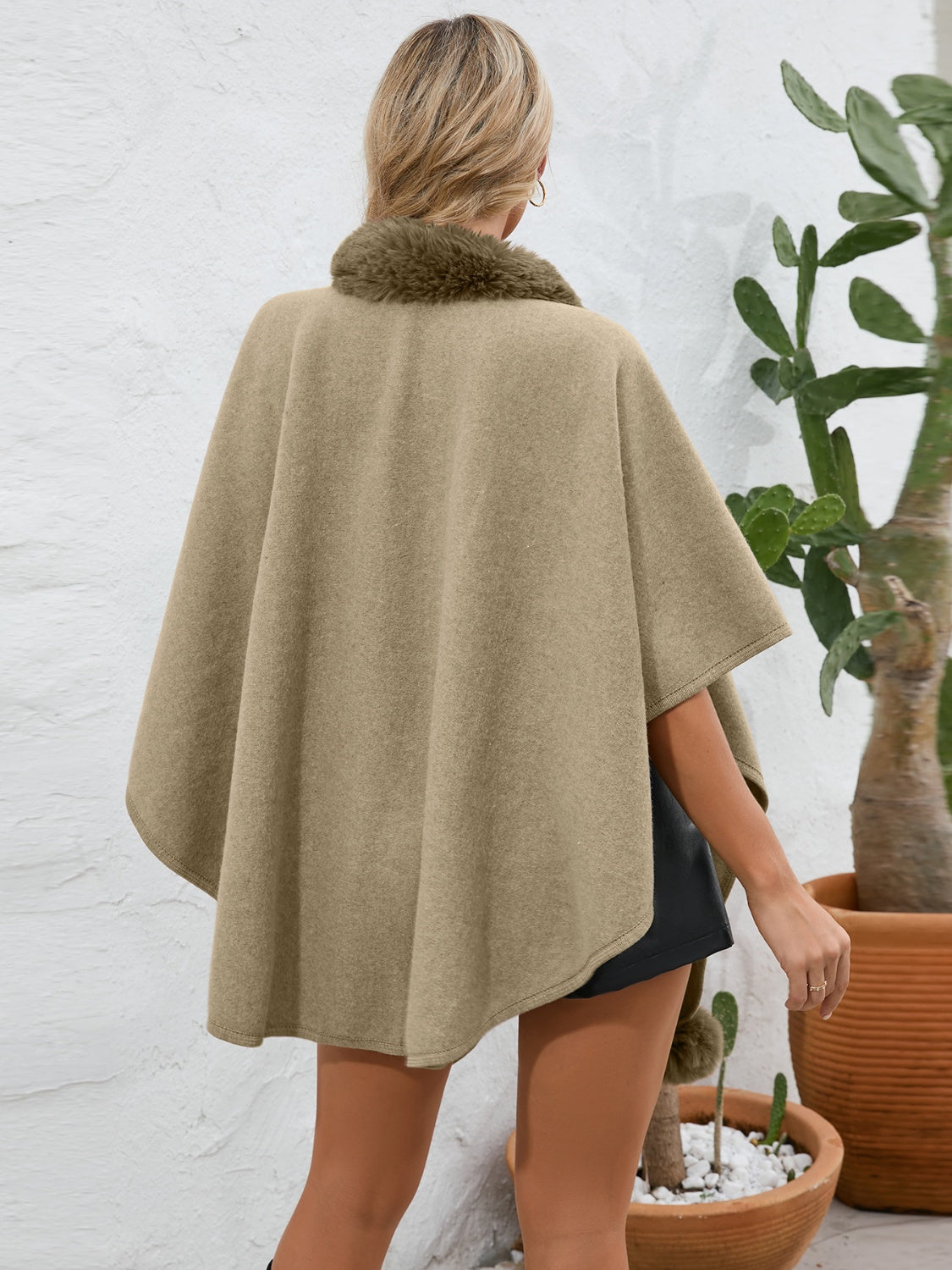 LIZAKOSHT  -  Trim Open Front Poncho