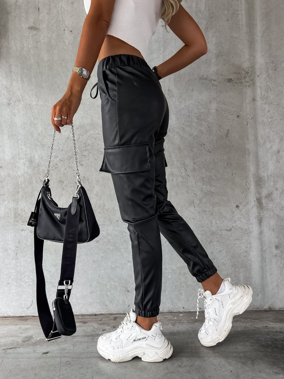 LIZAKOSHT  -  Drawstring Pants with Pockets