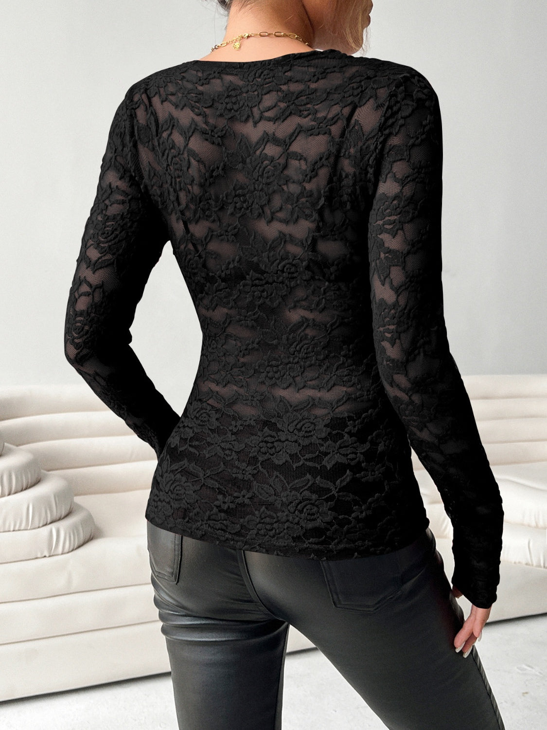 LIZAKOSHT  -  V-Neck Long Sleeve Lace Top