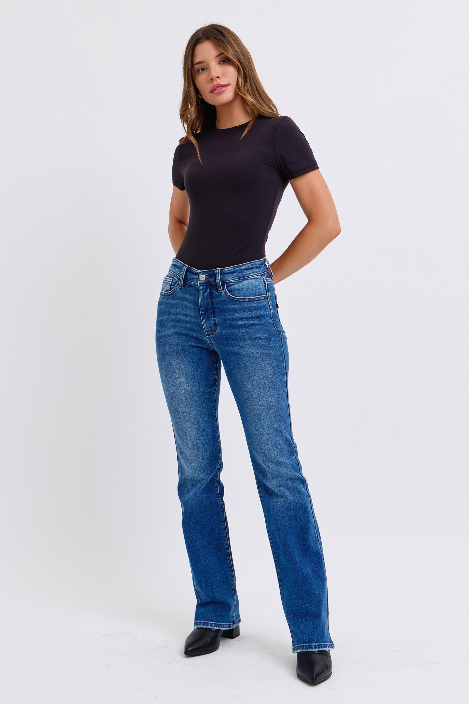 LIZAKOSHT  -  Judy Blue Full Size Run Mid-Rise Bootcut Jeans with Thermal Lining