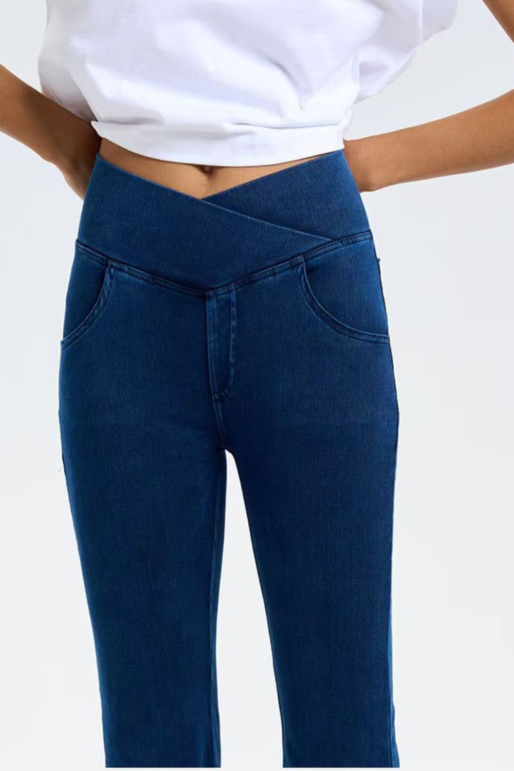 LIZAKOSHT  -  Basic Bae Pocketed Highly Stretchy Bootcut Jeans