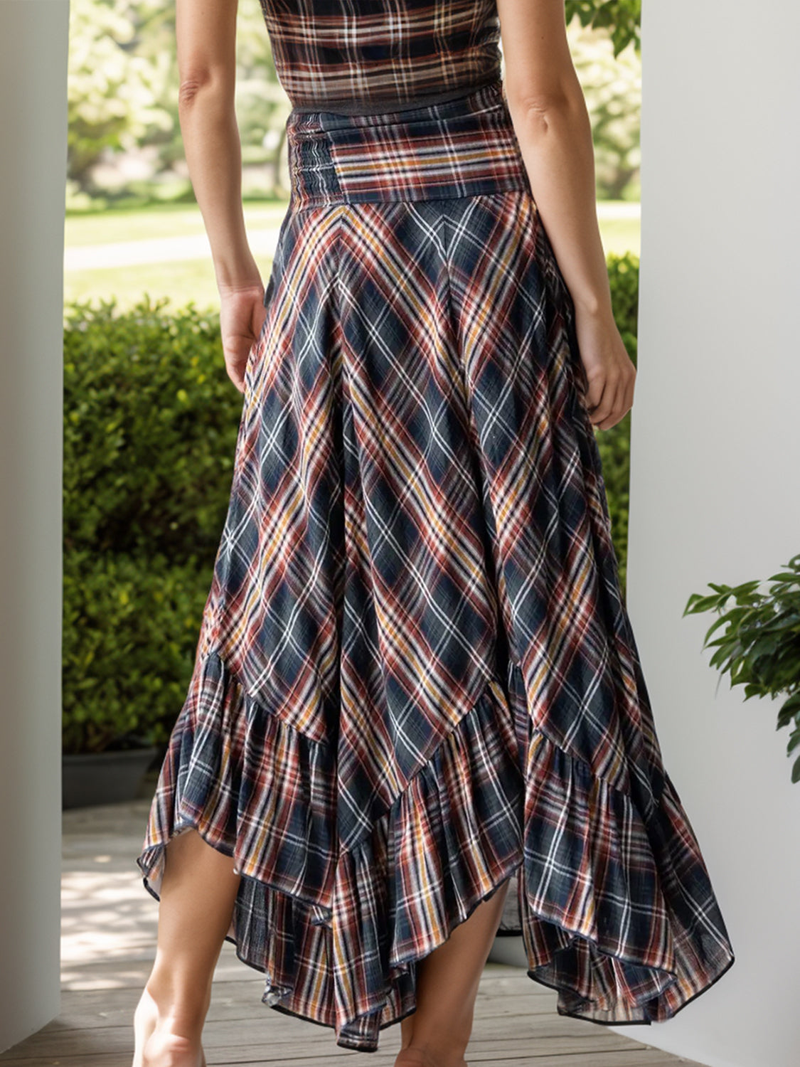 LIZAKOSHT  -  Plaid Asymmetrical Ruffle Hem Skirt