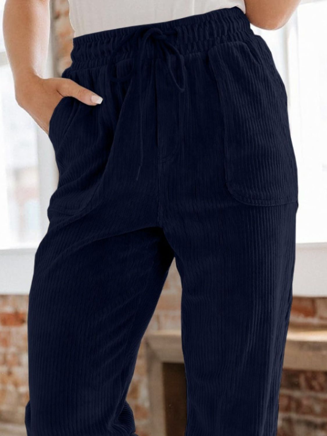 LIZAKOSHT  -  Drawstring Pants with Pockets