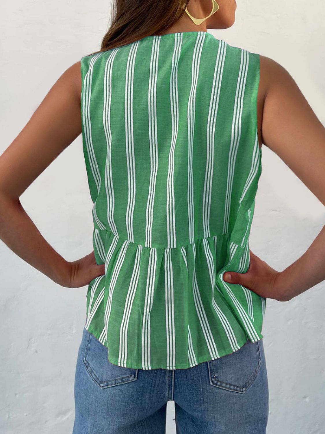 LIZAKOSHT  -  Tied Striped Round Neck Tank