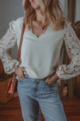 LIZAKOSHT  -  V Neck Lace Balloon Sleeve Blouse