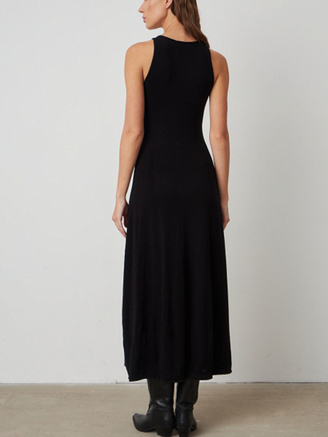 LIZAKOSHT  -  Side Slit Round Neck Sleeveless Dress