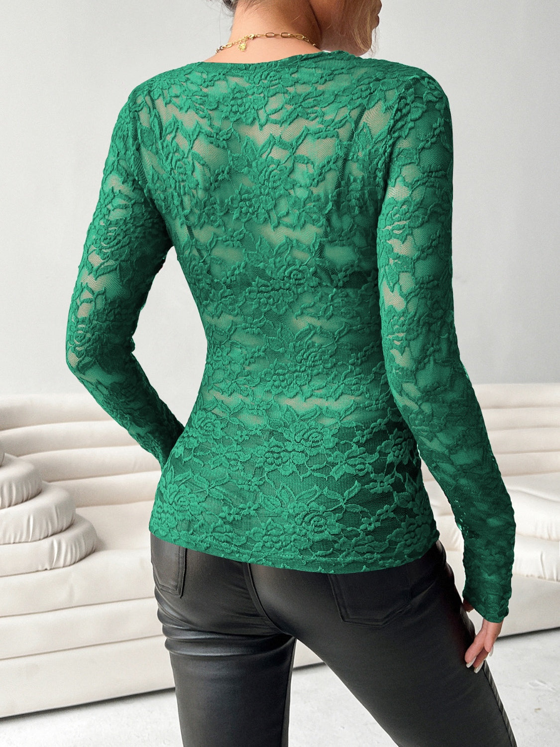 LIZAKOSHT  -  V-Neck Long Sleeve Lace Top