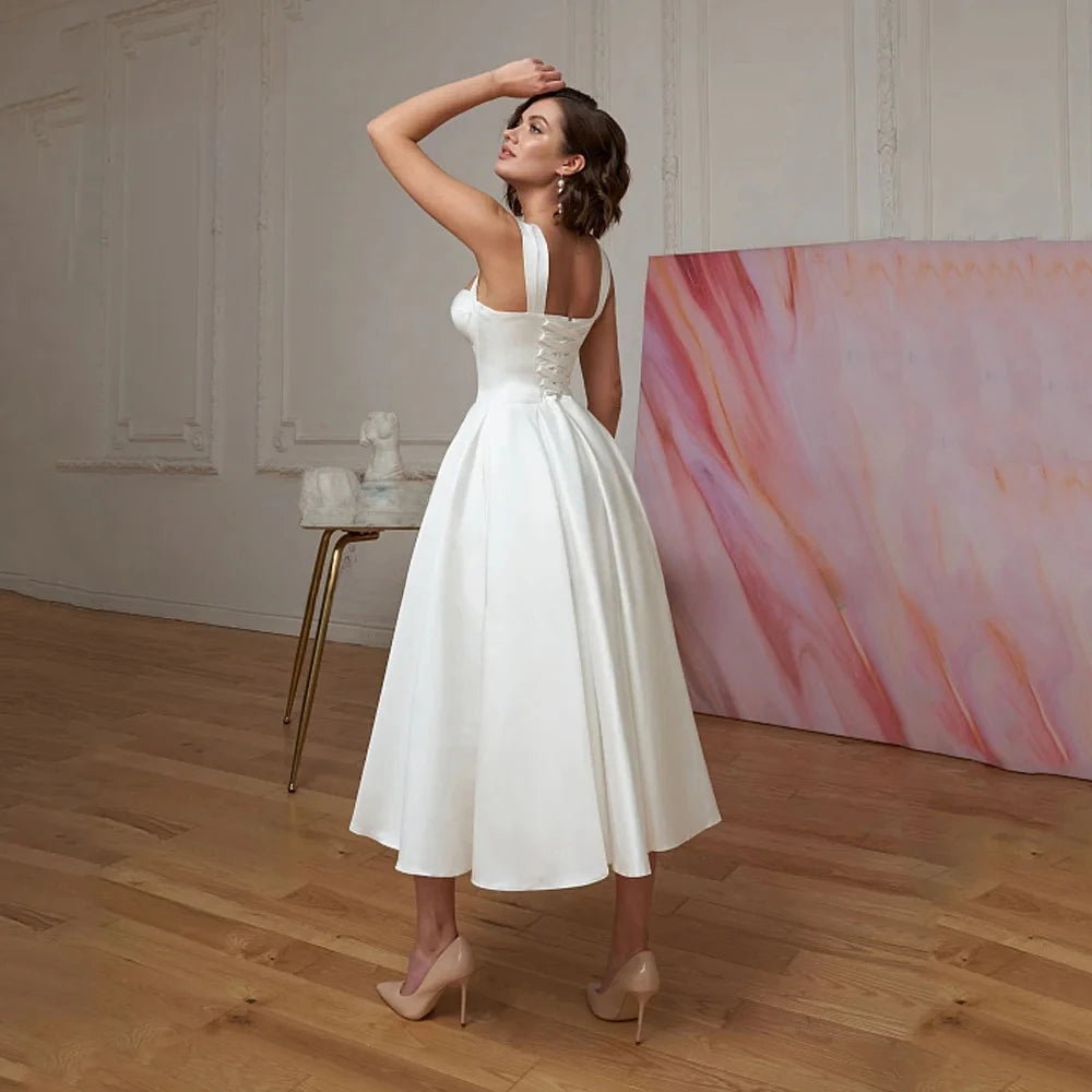 Lizakosht Short Wedding Dress Sexy Sweetheart Sleeveless Simple Bridal Gowns Modern Mid-Calf Satin Bride Dresses Backless