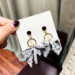 Lizakosht Korean Dangle Drop Earrings Kawaii Cute Women Wholesale Black Tulle Yarn Rhinestone Bow Knot Tie Fall Winter Fashion Jewelry