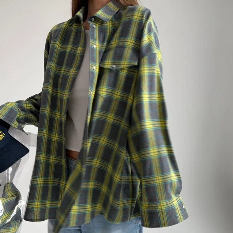 Lizakosht Autumn Winter Vintage Plaid Shirt Top for Women Y2K INS Long Sleeve Turn Down Collar Single Breasted Pocket Loose T-shirt