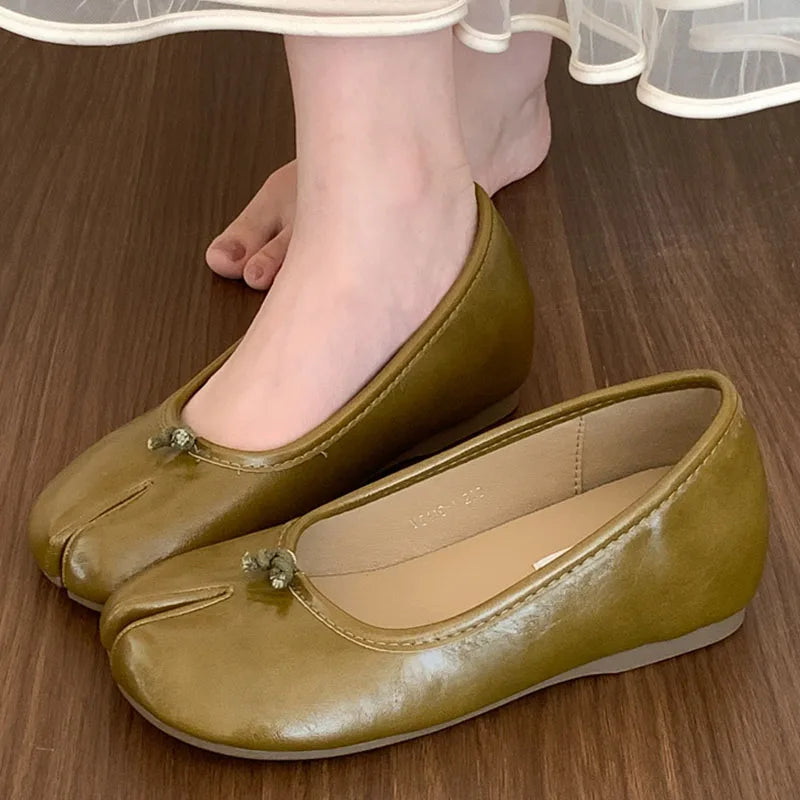 LIZAKOSHT  -  Autumn Women Flat Shoes Fashion Split Toes Shallow Slip On Ladies Elegant Laofer Shoes Low Wedge Heel Drees Boat Shoes Woman New