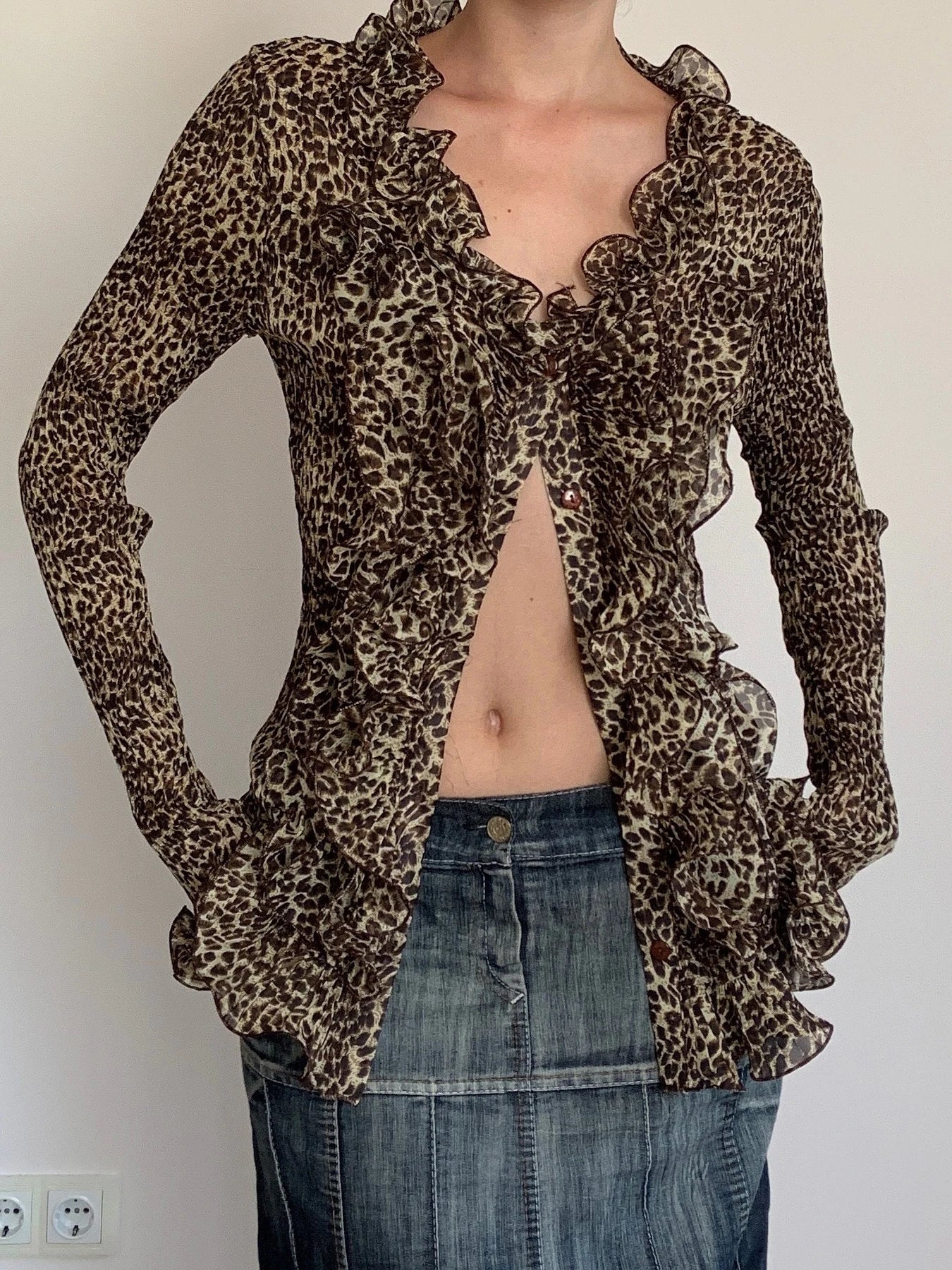 LIZAKOSHT  -  Sexy Leopard Chiffon Blouses for Women Ruffles Design Long Sleeve Tops Fashion Vintage Blouse Shirts Holiday Vacation