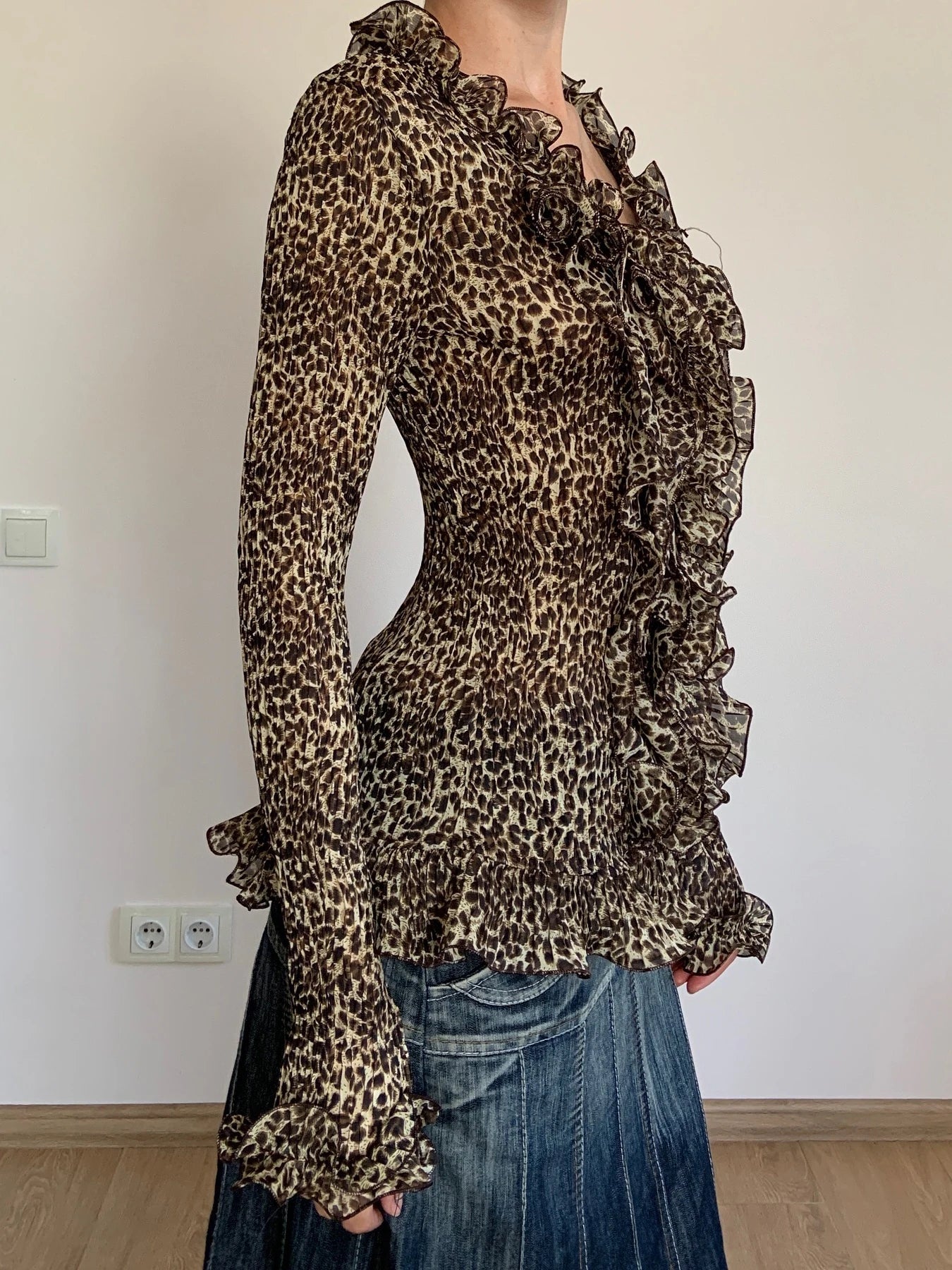 LIZAKOSHT  -  Sexy Leopard Chiffon Blouses for Women Ruffles Design Long Sleeve Tops Fashion Vintage Blouse Shirts Holiday Vacation