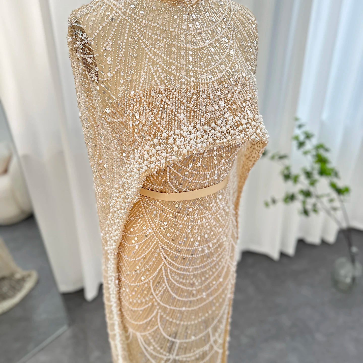 Luxury Pearls Dubai Champagne Evening Dresses with Cape New Arabic Women Mermaid Wedding Party Prom Dress