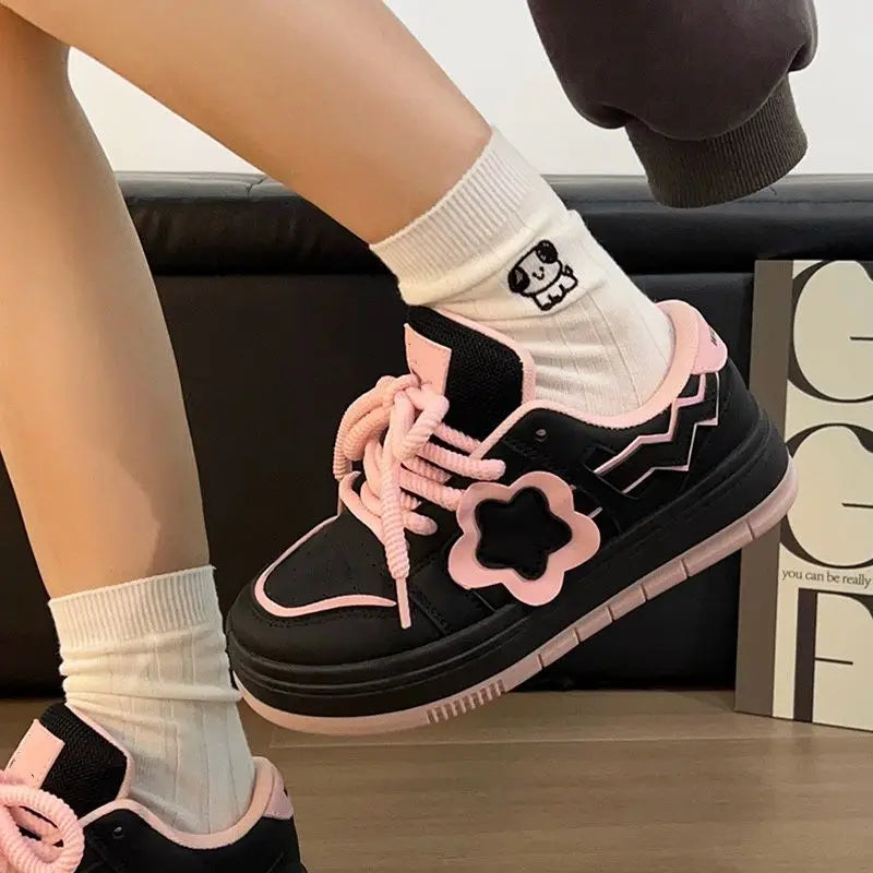 LIZAKOSHT  -  Black Shoes for Women Kawaii Splice Korean Style Women Sport Sneaker Niche Low-top Fashion Casual Versatile Ladies Shoes