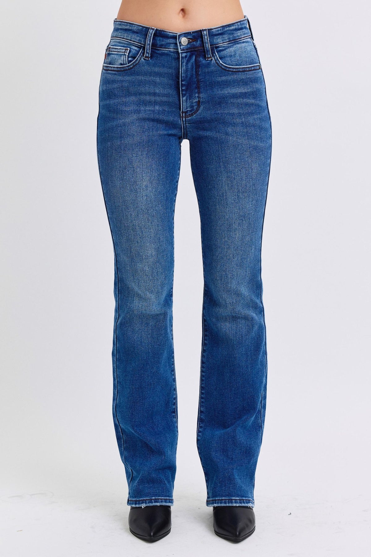 LIZAKOSHT  -  Judy Blue Full Size Run Mid-Rise Bootcut Jeans with Thermal Lining