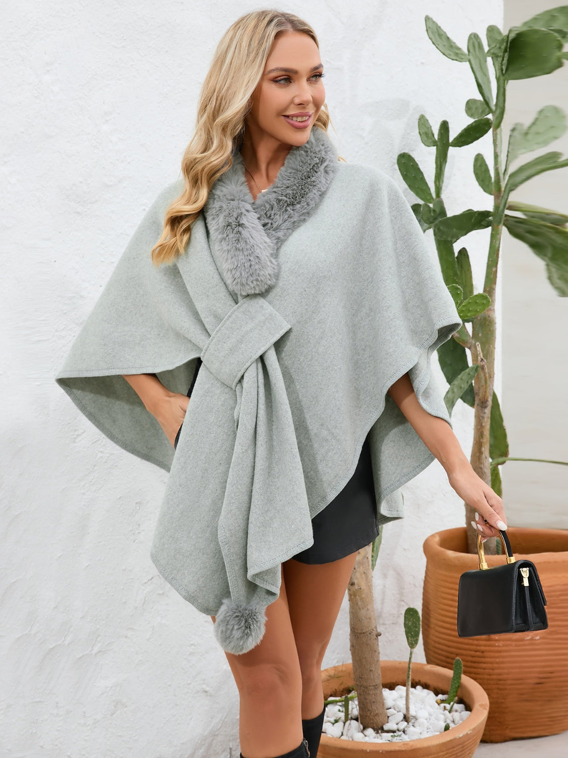 LIZAKOSHT  -  Trim Open Front Poncho