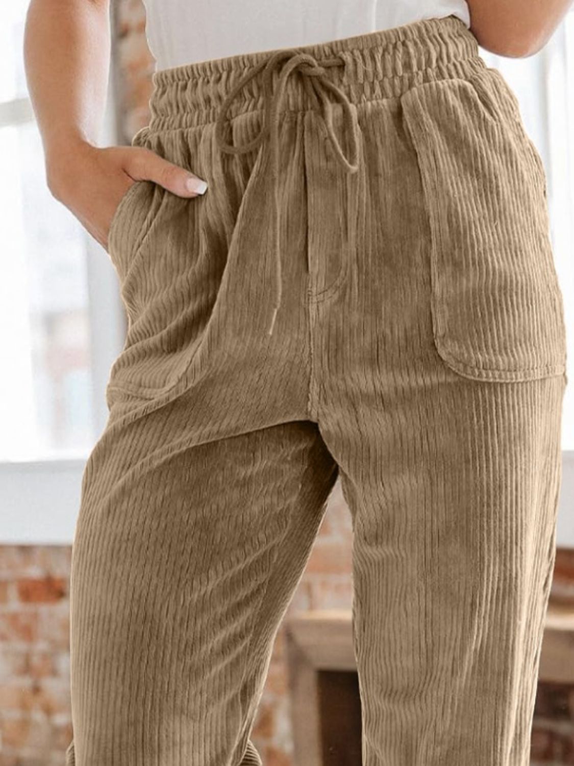 LIZAKOSHT  -  Drawstring Pants with Pockets