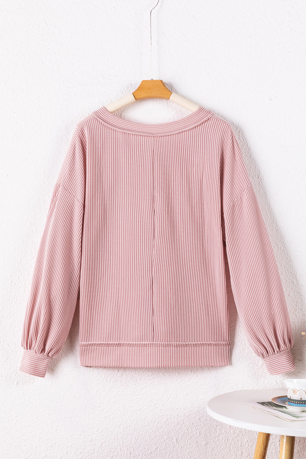 LIZAKOSHT  -  Texture V-Neck Long Sleeve Sweatshirt