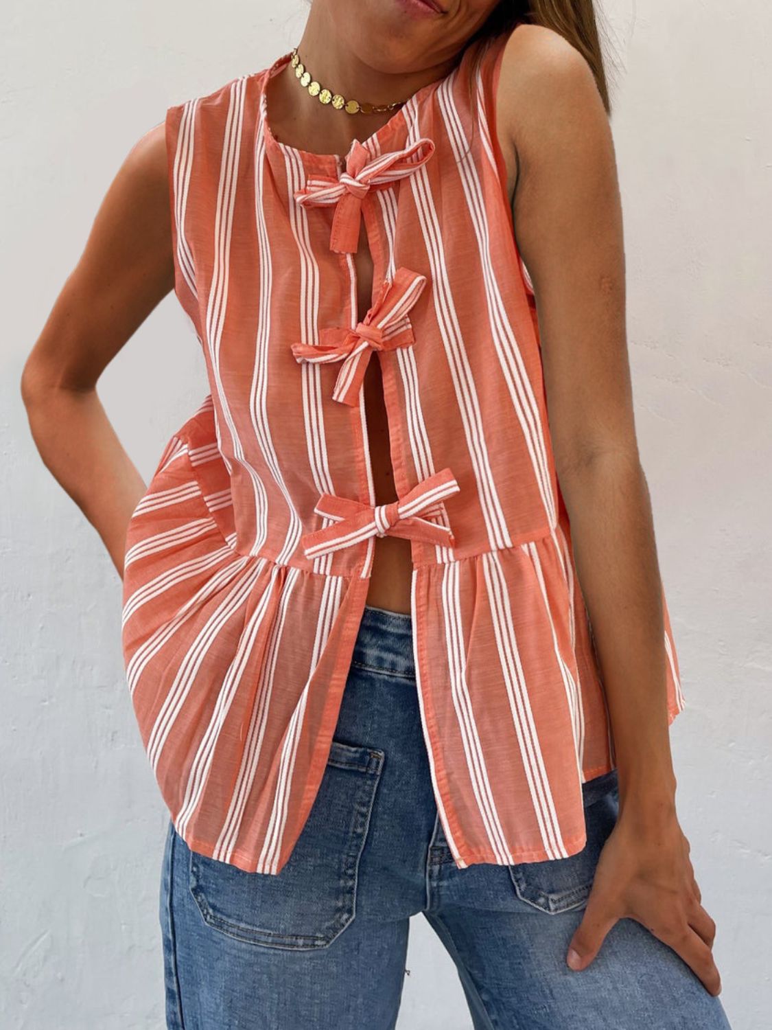 LIZAKOSHT  -  Tied Striped Round Neck Tank