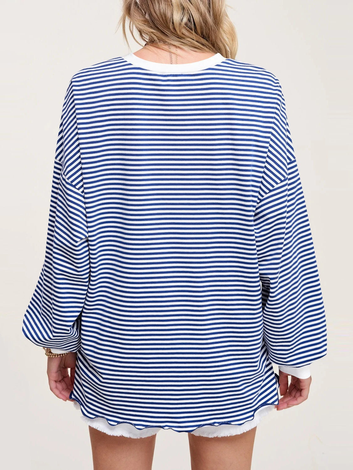 LIZAKOSHT  -  Contrast Striped Long Sleeve Sweatshirt