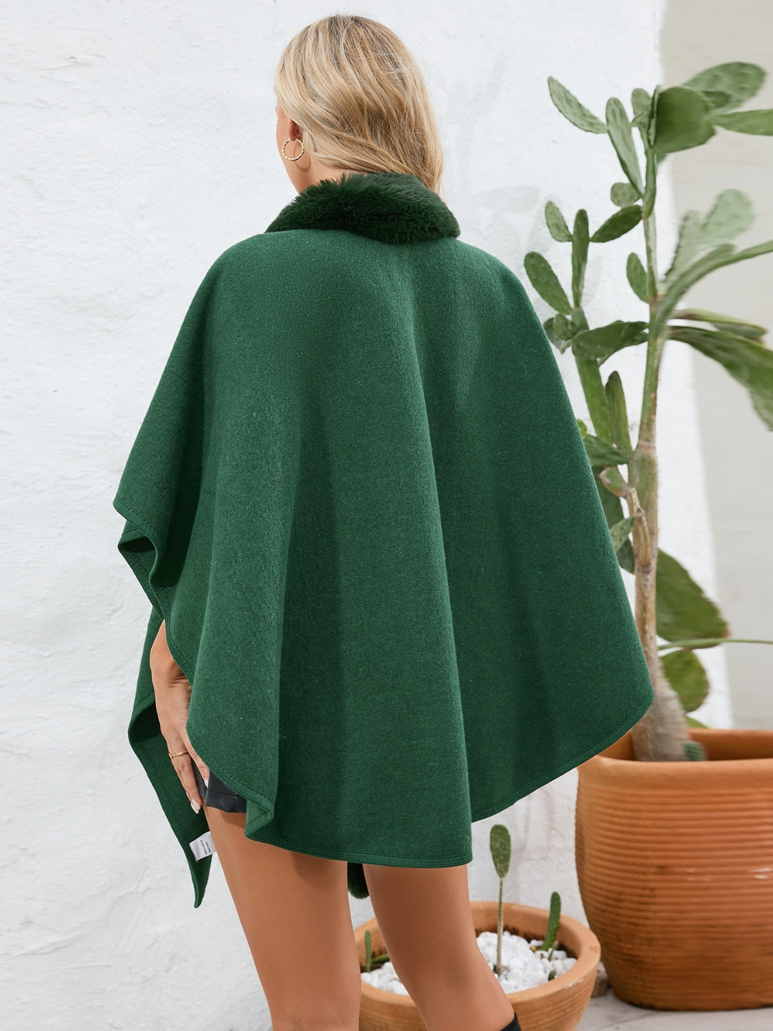 LIZAKOSHT  -  Trim Open Front Poncho