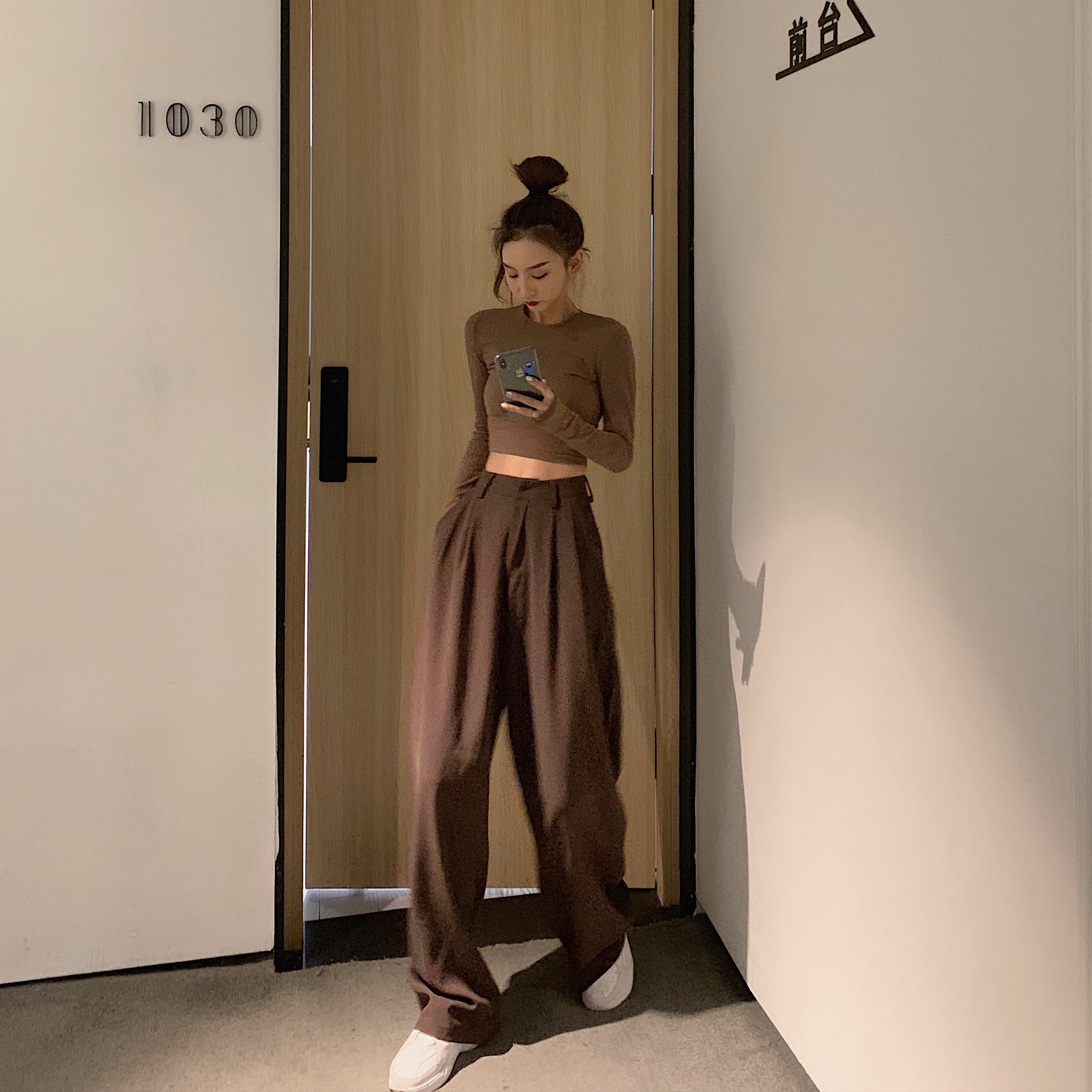 Retro Solid Color Wild Straight Wide Leg Pants Female Spring New Korean Fashion High Waist Casual Long Pants