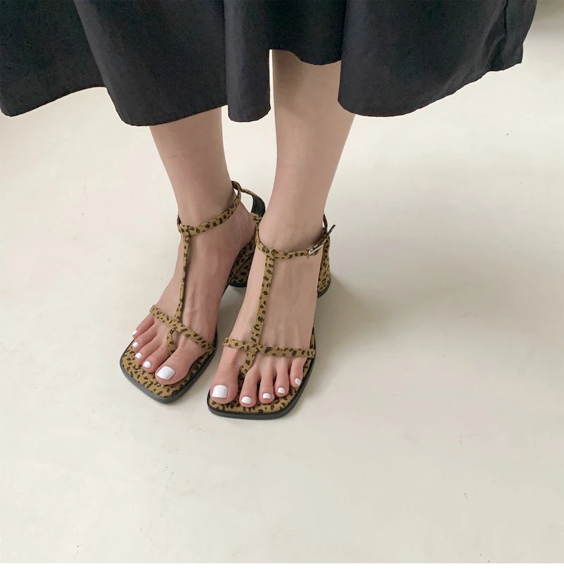 Lizakosht Summer Low Heel Ankle Strap Sandals New Narrow Band Gladiator Sandal Ladies Outdoor Casual Buckle Sandalias Mujer