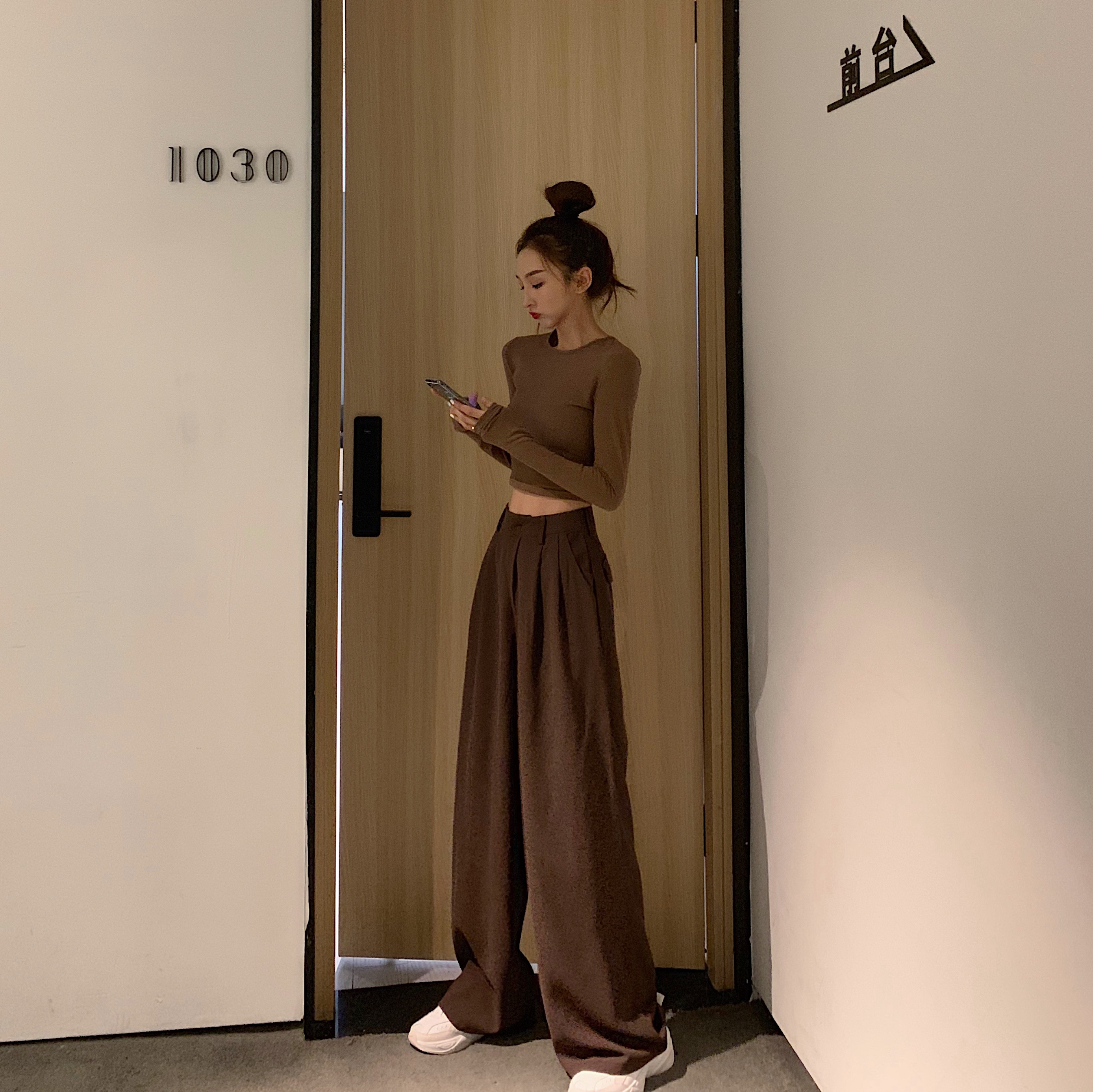 Retro Solid Color Wild Straight Wide Leg Pants Female Spring New Korean Fashion High Waist Casual Long Pants