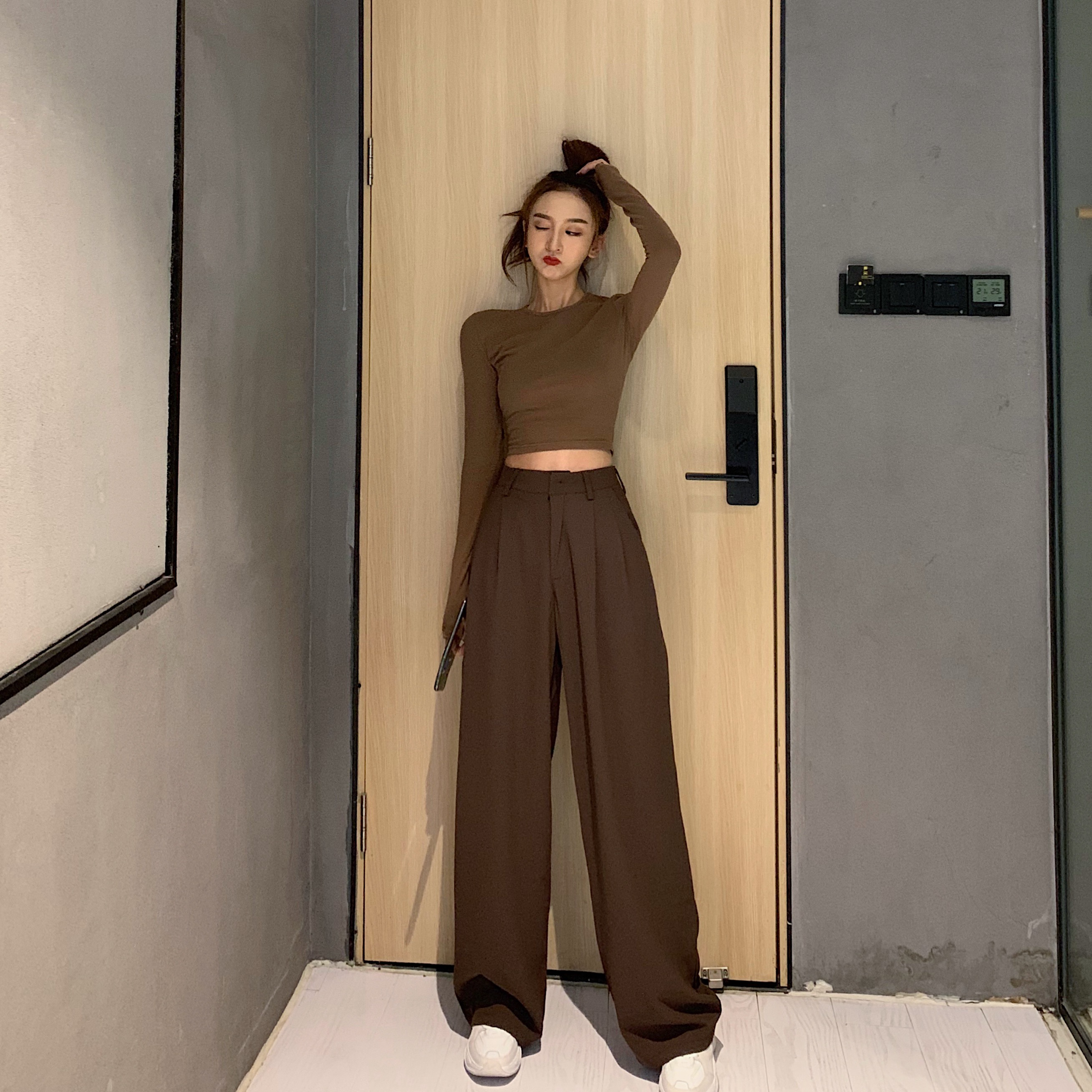 Retro Solid Color Wild Straight Wide Leg Pants Female Spring New Korean Fashion High Waist Casual Long Pants