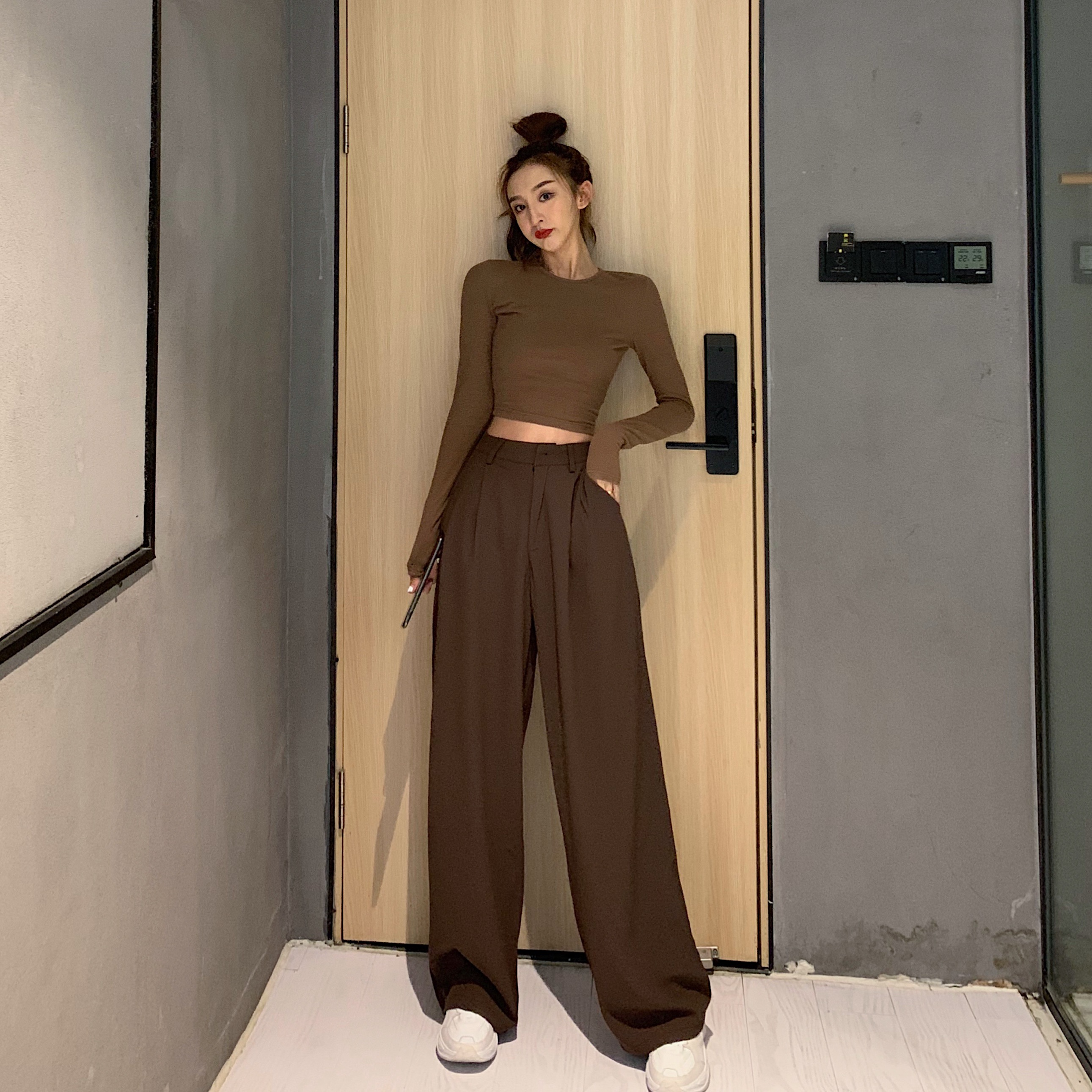 Retro Solid Color Wild Straight Wide Leg Pants Female Spring New Korean Fashion High Waist Casual Long Pants