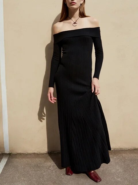 Lizakosht Female Fashion Chic Solid Strapless Maxi Dresses Elegant Off Shoulder Long Sleeve Dress 2023 Autumn Ladies Party Club Robes