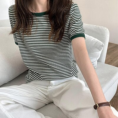 Fashion Striped T-shirt Women Slim Thin Casual Short Sleeve O Collar T-shirt Summer New Retro Patchwork Soft Knitted Simple Tops