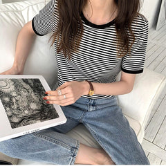 Fashion Striped T-shirt Women Slim Thin Casual Short Sleeve O Collar T-shirt Summer New Retro Patchwork Soft Knitted Simple Tops