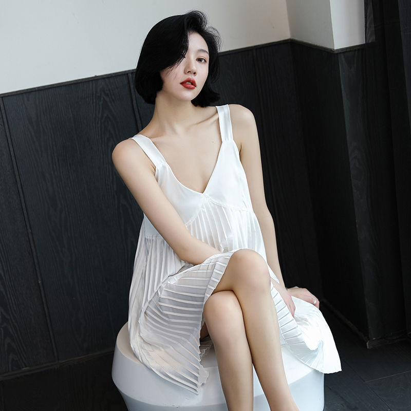 Nightgowns Women Sweet Backless Sexy V-neck Loose A-line Summer Sleeveless Femme Simple Solid Elegant Sleepwear Casual Fashion