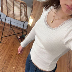 Lizakosht White Cotton T-Shirt for Sweet Girl Lace Trim O-Neck Hollow Out Slim Long Sleeve Women TShirt Kawaii Clothes