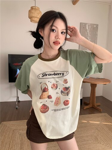 Lizakosht Color Block Raglan Sleeve Strawberry Cute T Shirts Loose Oversized Fashion Tops Summer Cotton Kawaii Tee Korean Harajuku Couples