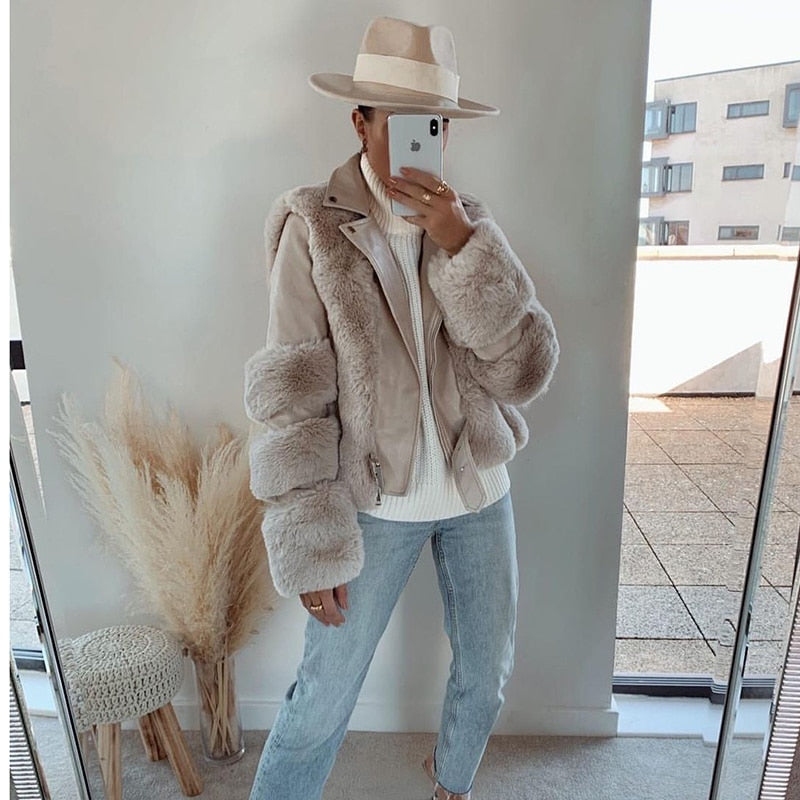 Lizakosht Patchwork Sheepskin Coat Women Winter Warm Thick Luxurious Faux Leather Fur Coat Long Sleeve Women's Jacket Motorcycle Coat