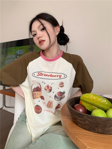 Lizakosht Color Block Raglan Sleeve Strawberry Cute T Shirts Loose Oversized Fashion Tops Summer Cotton Kawaii Tee Korean Harajuku Couples