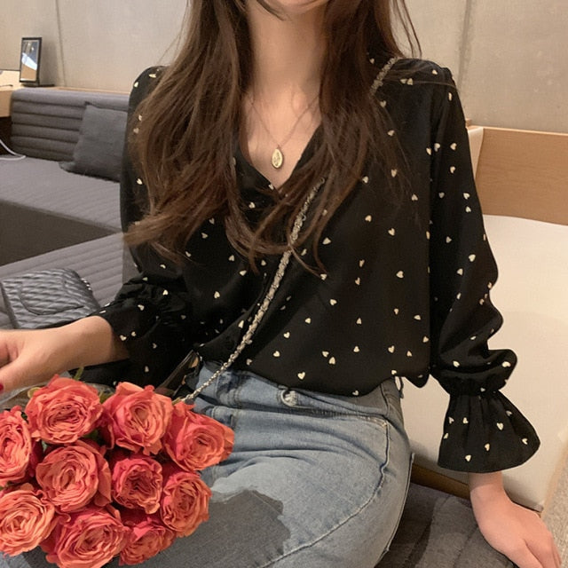 Spring Women Chiffon Shirt Korean Fashion Long Sleeve White Shirts Women Streetwear Office Blouse Elegant Lady Heart Print Tops